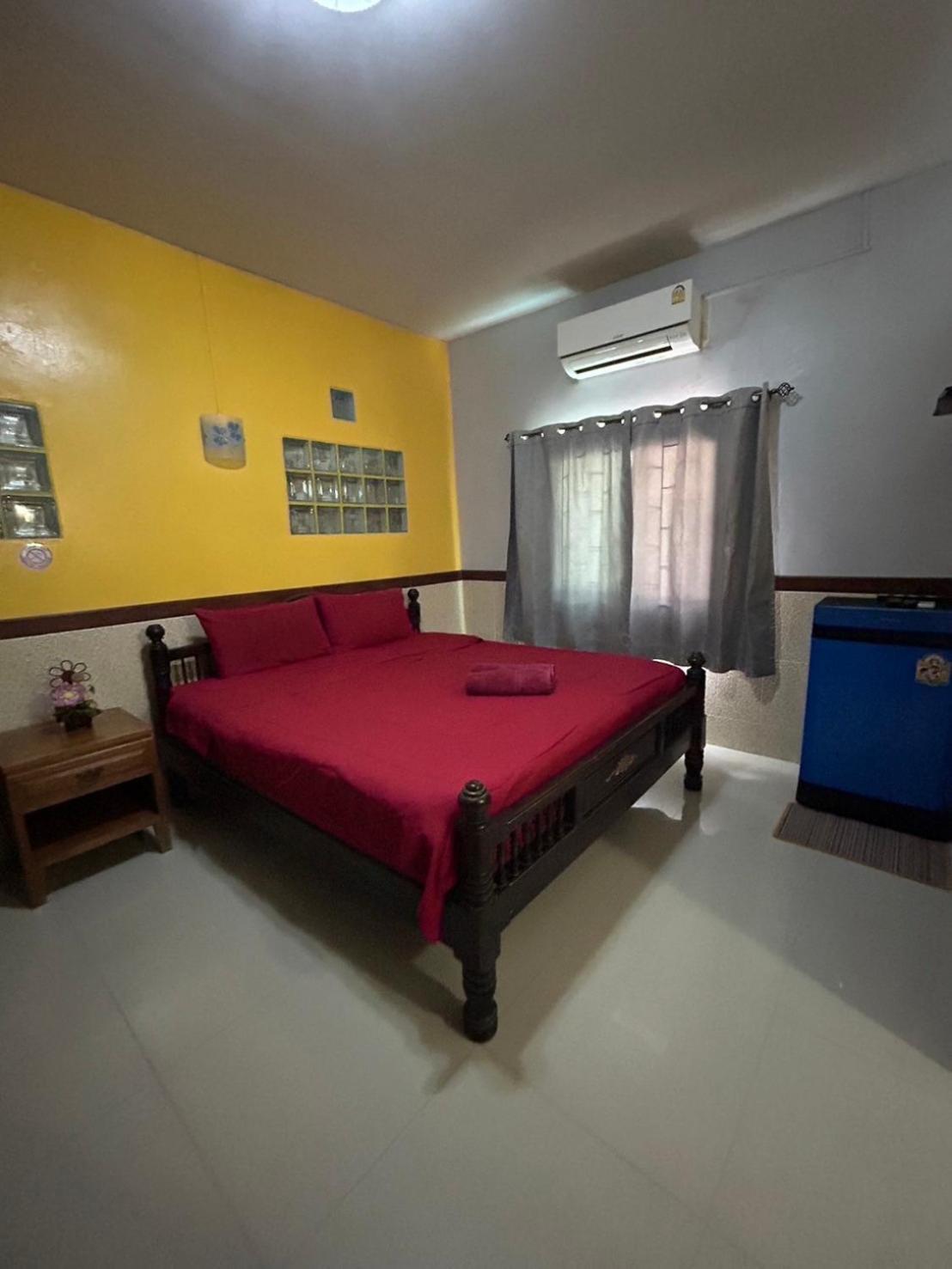Baan Are Gong Riverside Homestay Ayutthaya Eksteriør billede